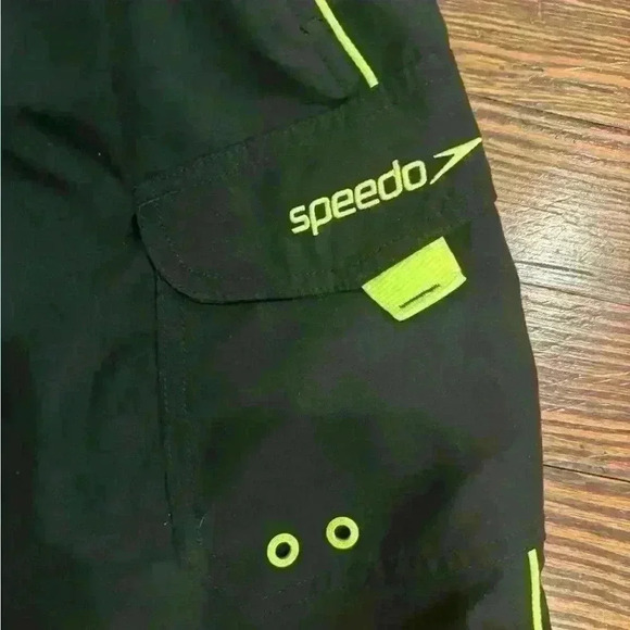 Mens Speedo Size Small Swim Trunks Black And Neon Yellow W/ Drawstring &pocket - Picture 2 of 7